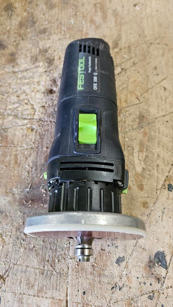 Festool kantenfrees OFK 500 Q, Kantenfrees, Ophalen of Verzenden, Zo goed als nieuw, Festool