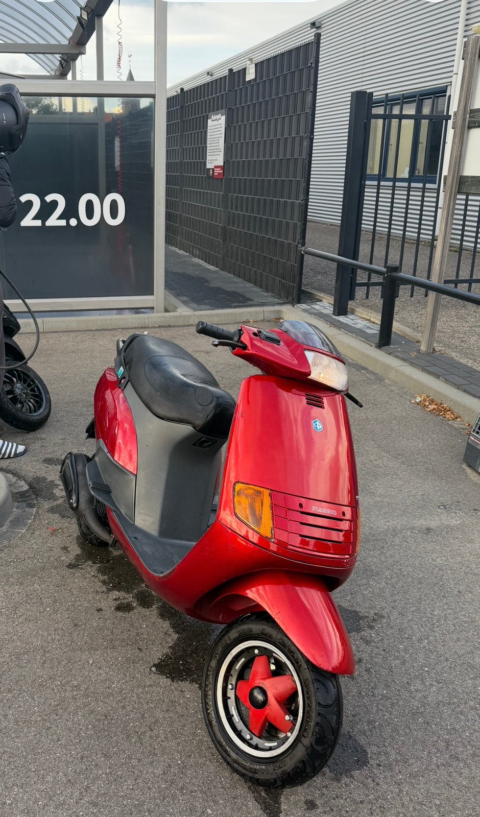 Piaggio skr 125cc duits, Fietsen en Brommers, Ophalen, Tweetakt, Maximaal 45 km/u, Zip