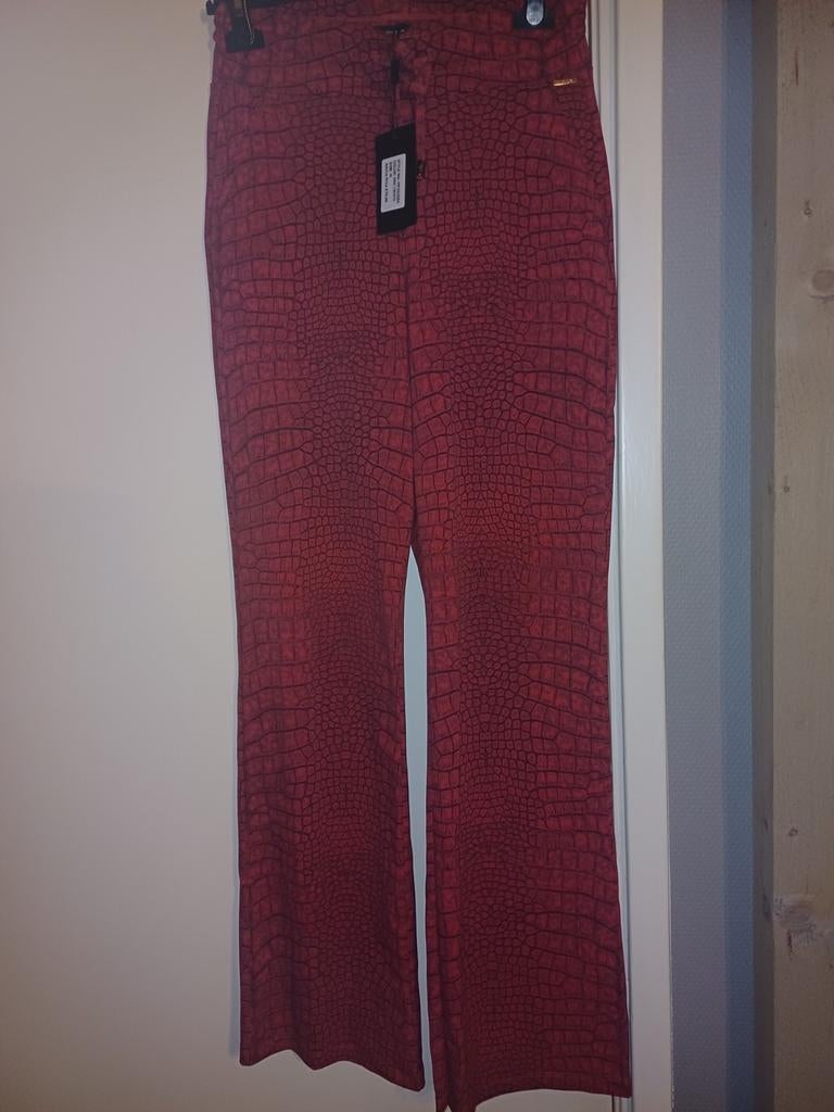 Mi piace travelbroek straight leg M Rood croco, Maat 38/40 (M), Mi piace, Nieuw, Ophalen of Verzenden