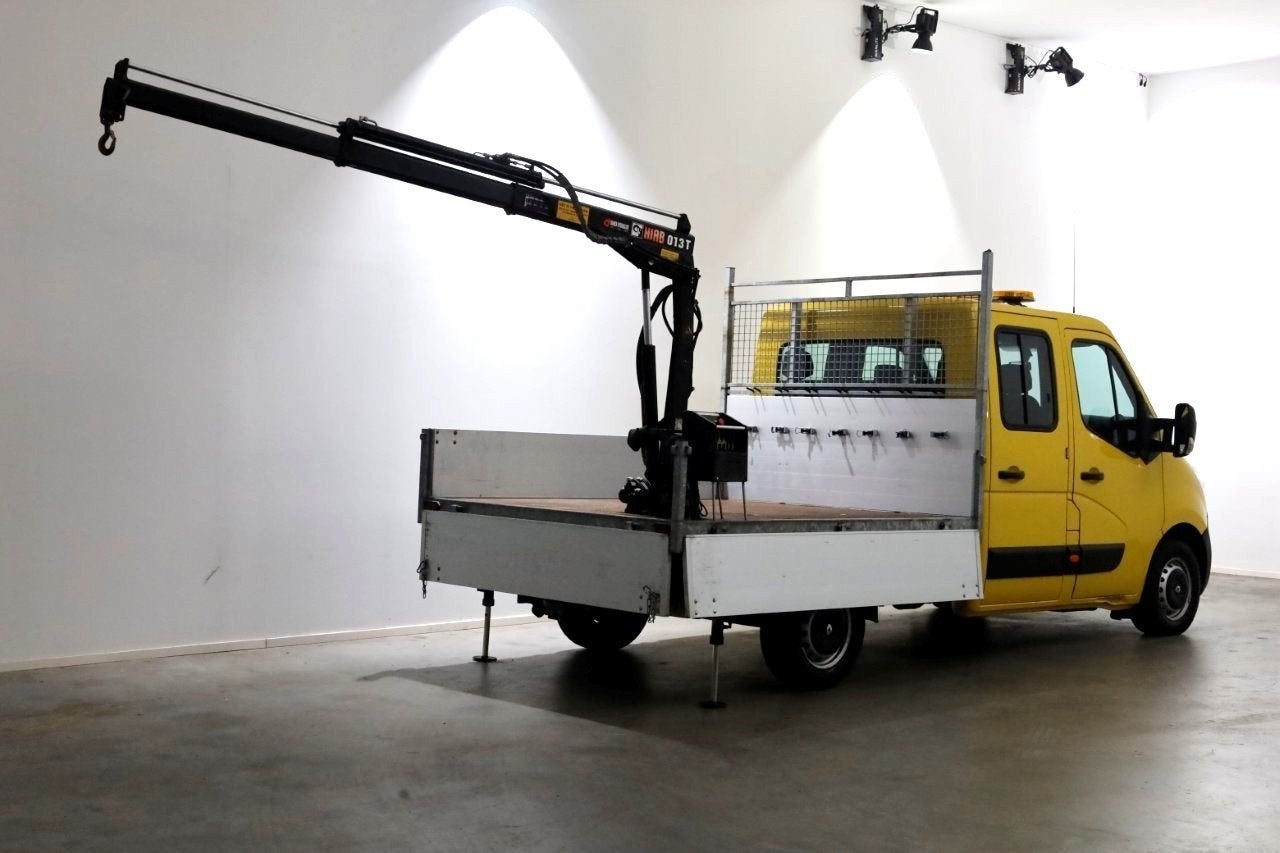Renault Master T35 2.3 dCi 130pk E6 L2H1 D.C. Open Laadbak +, 2590 kg, Achterwielaandrijving, Gebruikt, Euro 6