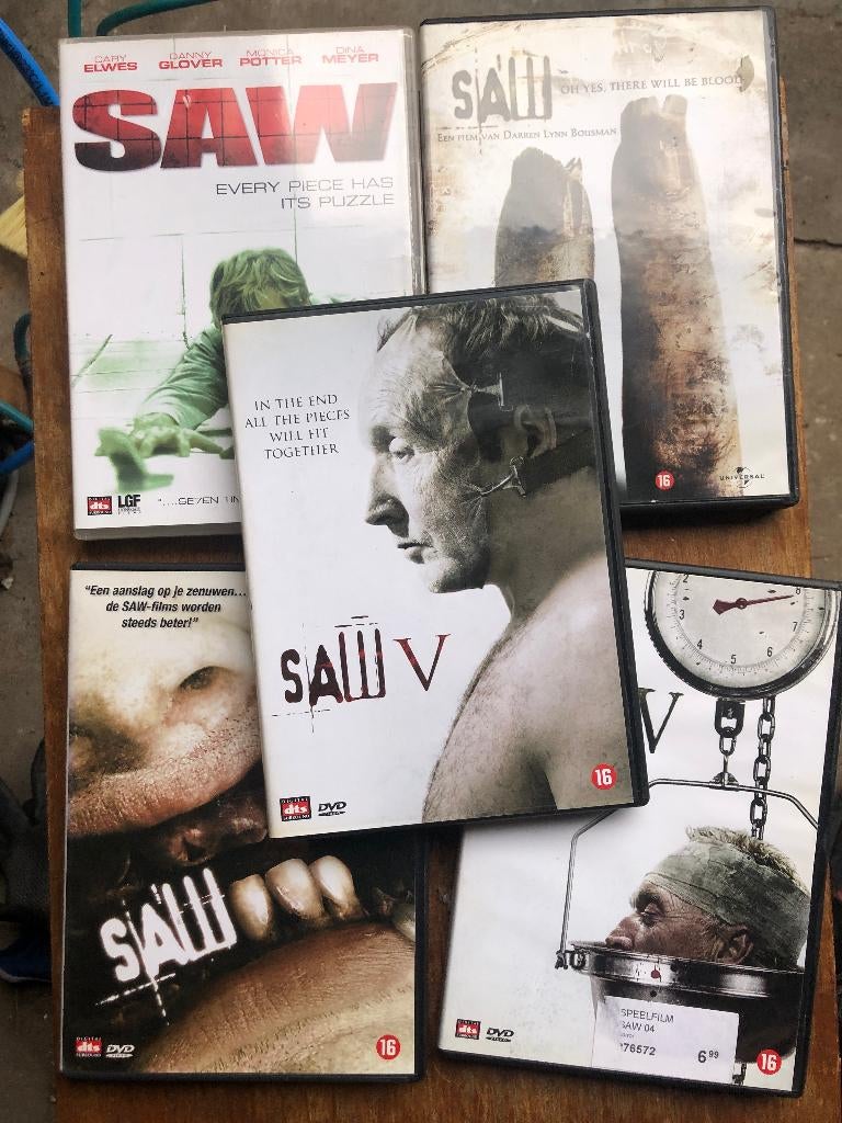 Saw saw deel 1-2-3-4-5 serie COMPLEET : HORROR slasher, Vanaf 16 jaar, Ophalen of Verzenden, Zo goed als nieuw, Slasher