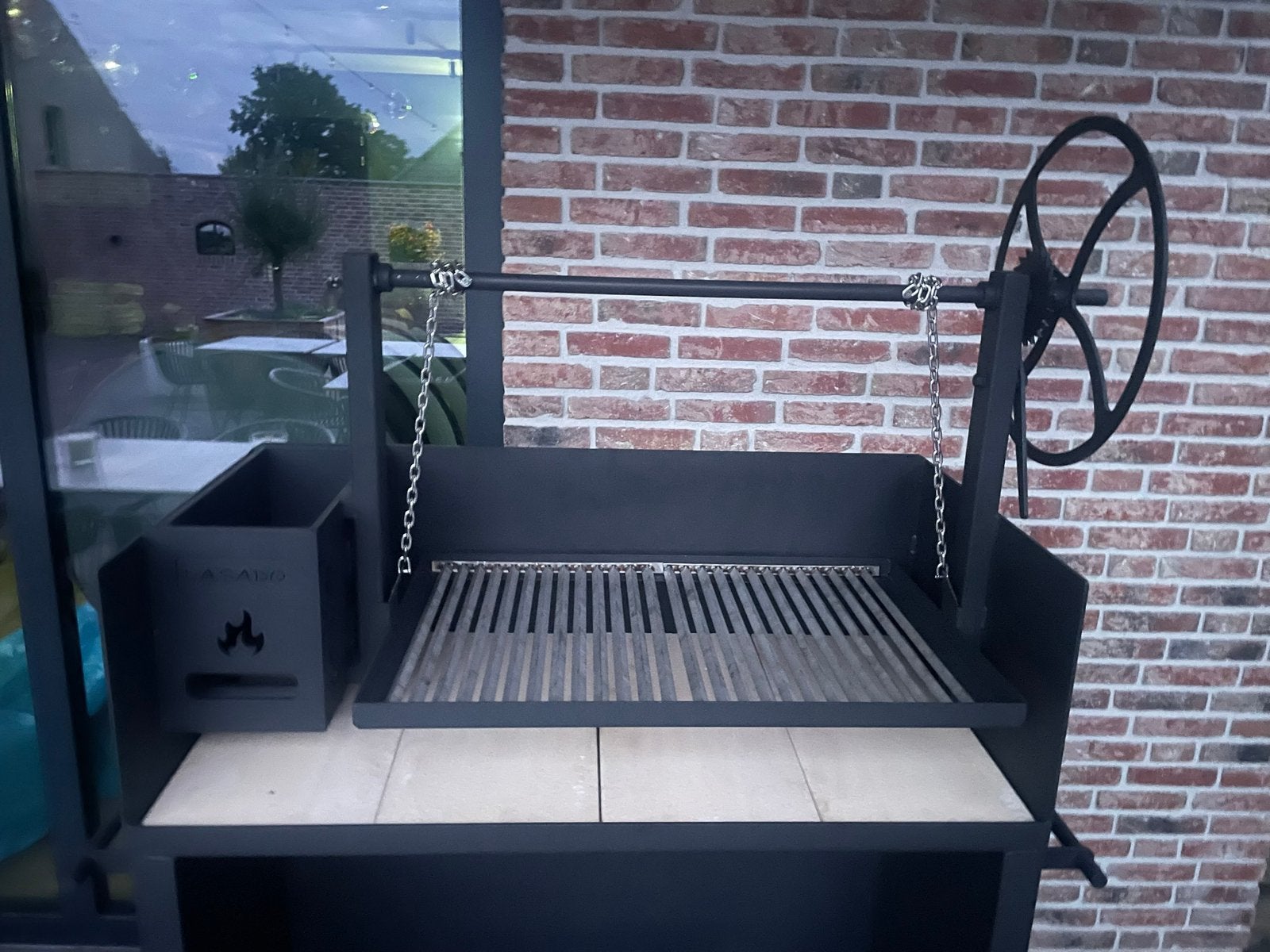 Grote bbq , gril , barbecue, Tuin en Terras, Ophalen, Nieuw, Houtskool, Vrijstaand