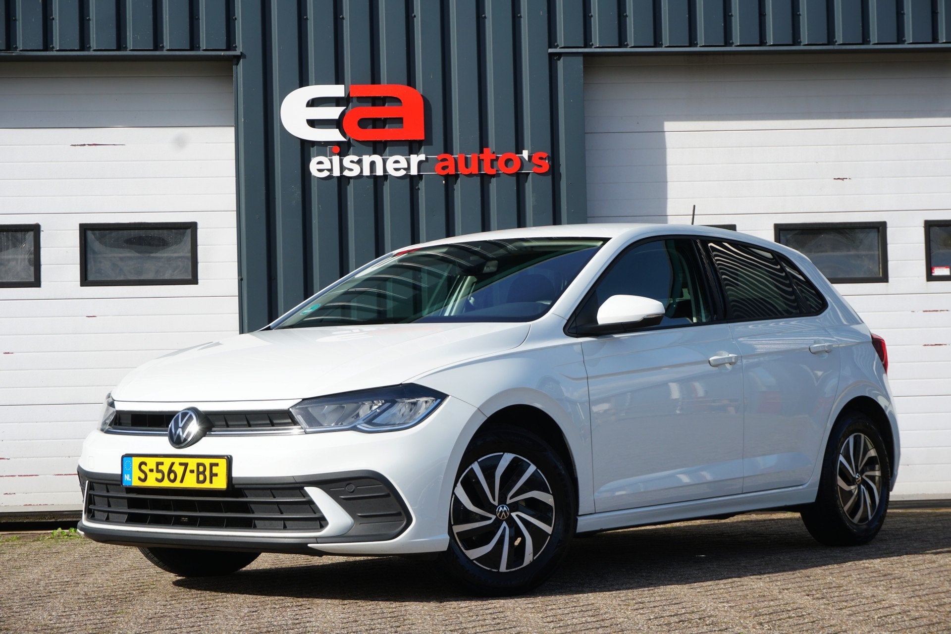 Volkswagen Polo 1.0 TSI Life | ADAPT. CRUISE | CARPLAY | NAV, Auto's, Voorwielaandrijving, Dealer onderhouden, Stof, Gebruikt