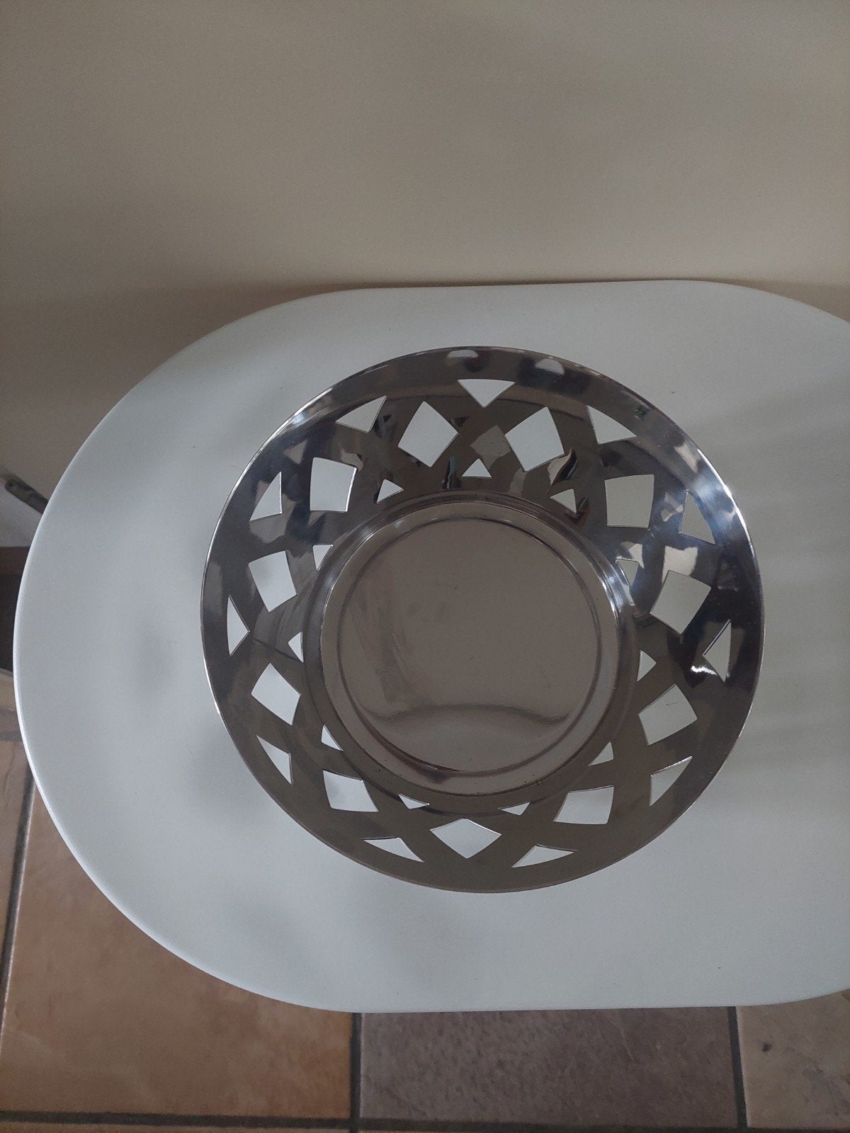 alessi fruit/broodschaal, Ophalen of Verzenden, Zo goed als nieuw, Rond, Overige materialen