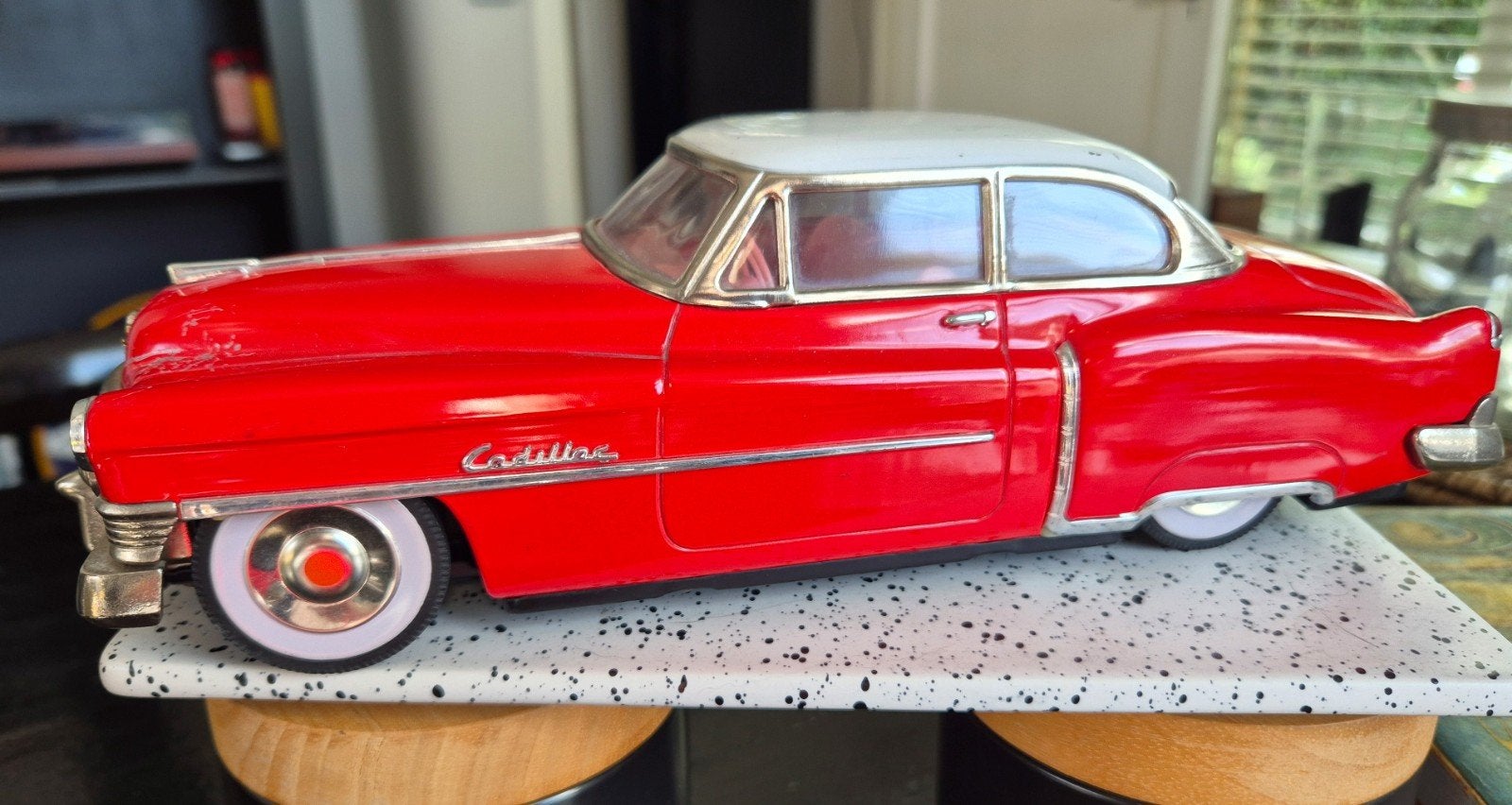 Prachtige Vintage Blikken Cadillac (Jaren '50) – 28 cm, Overige merken, Gebruikt, Auto, Groter dan 1:32