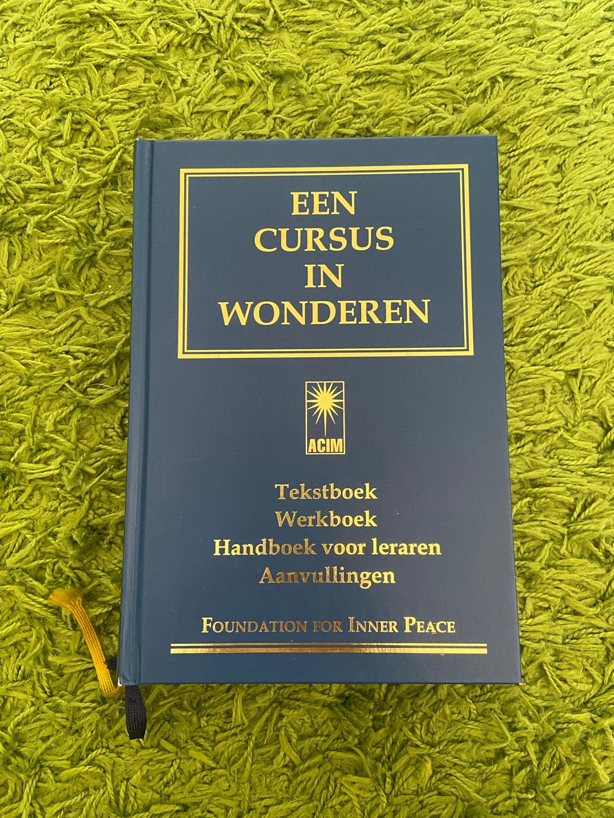 Cursus in Wonderen (hardcover) Tekstboek, Werkboek, Handboek, Ophalen of Verzenden, Zo goed als nieuw, Spiritualiteit algemeen