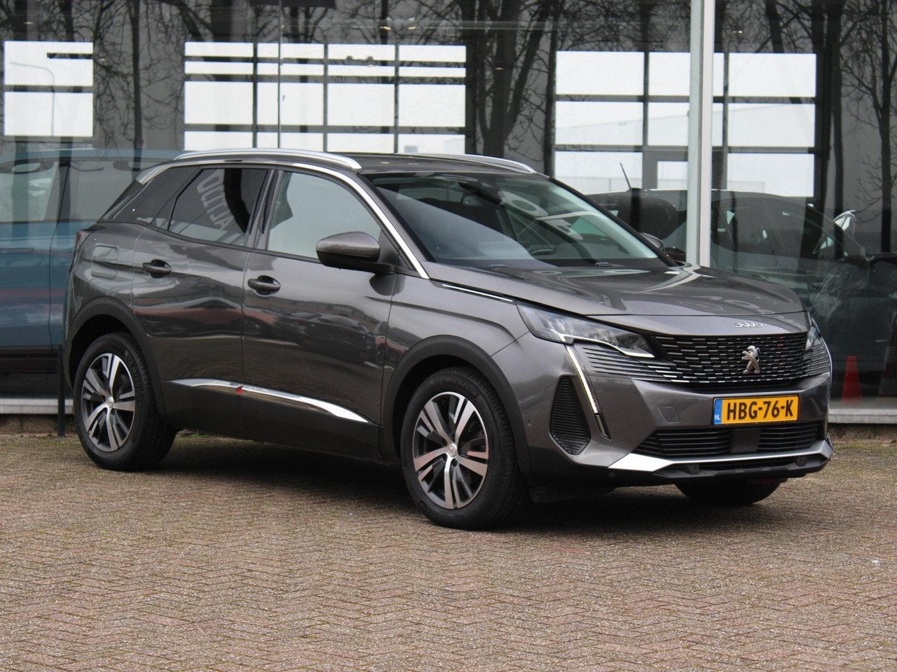 Peugeot 3008 1.2 PT 130 Allure | Automaat | Camera / Navi /, Auto's, Automaat, Gebruikt, 1199 cc, Bedrijf