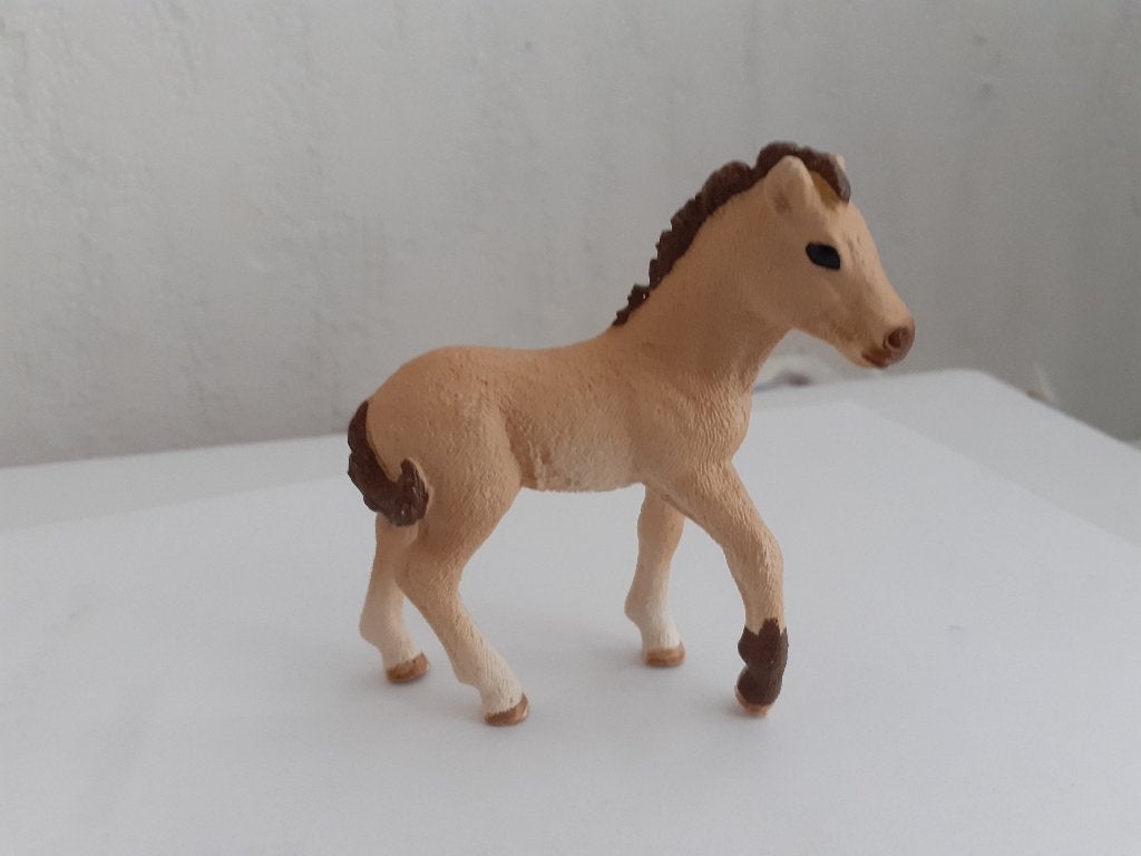 Schleich 82956 ijslander veulen, dierfiguur, Verzamelen, Verzenden, Zo goed als nieuw, Paard, Beeldje of Figuurtje