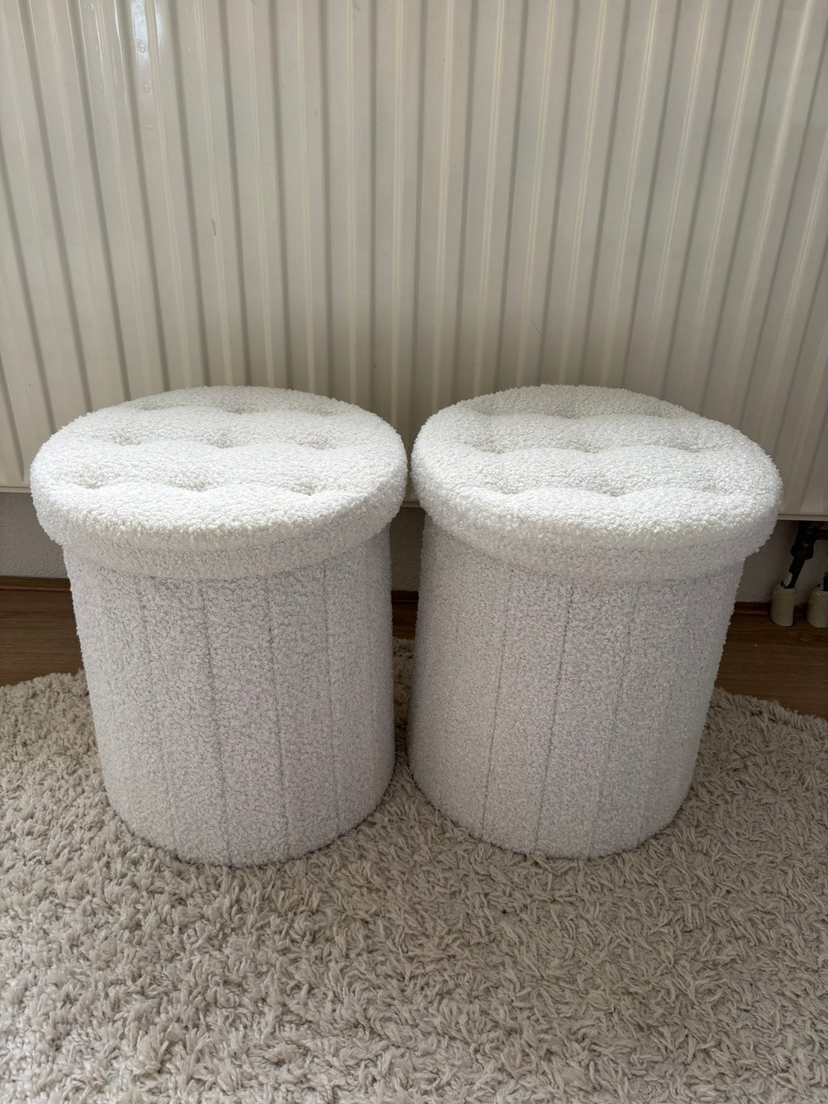 Action teddy opbergpoefen twee stuks off white Z.G.A.N, Huis en Inrichting, Banken | Voetenbanken en Poefen, Ophalen, Zo goed als nieuw
