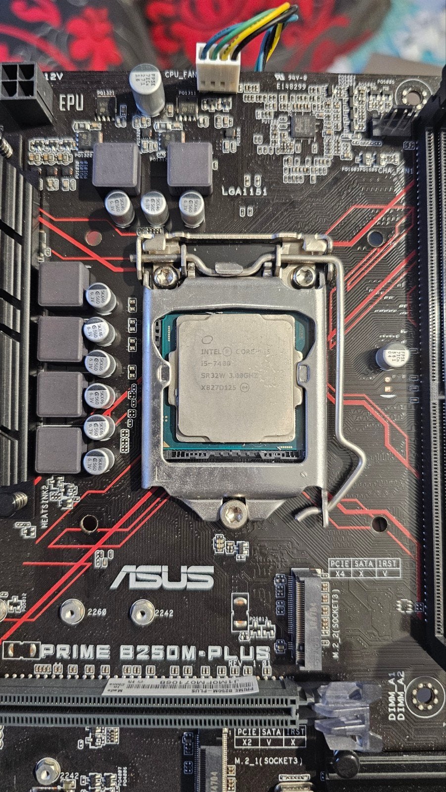 ASUS Prime B250M-PLUS moederbord met Intel i5-7400 CPU, Computers en Software, Gebruikt, Micro ATX, LGA 1151, DDR4