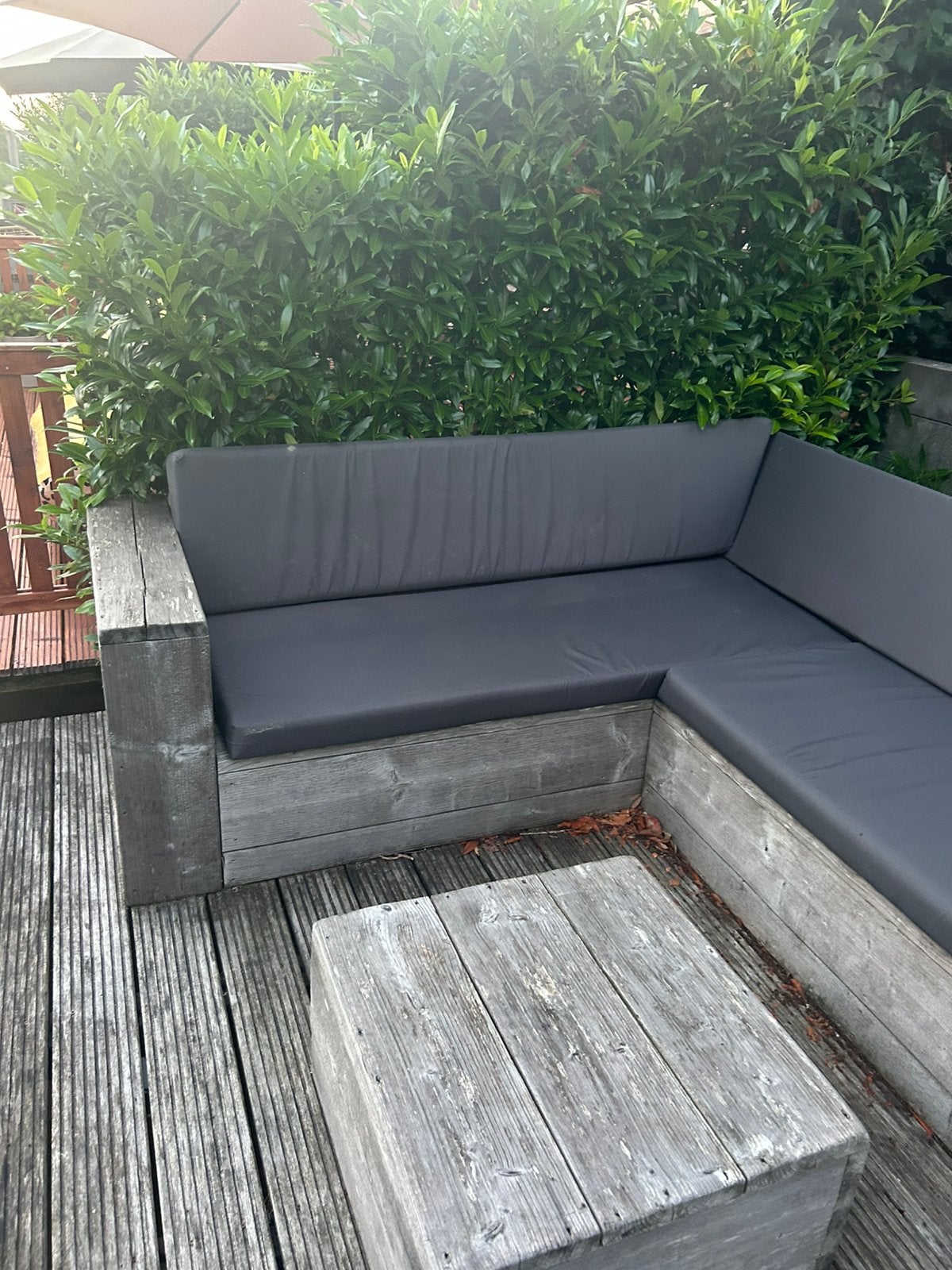 Loungeset met kussens, Ophalen, Zo goed als nieuw