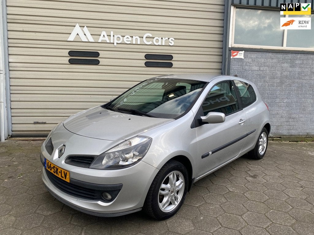 Renault Clio 1.2-16V Team Spirit Airco / NAP / APK 05-2027, Voorwielaandrijving, Gebruikt, 4 cilinders, 1055 kg