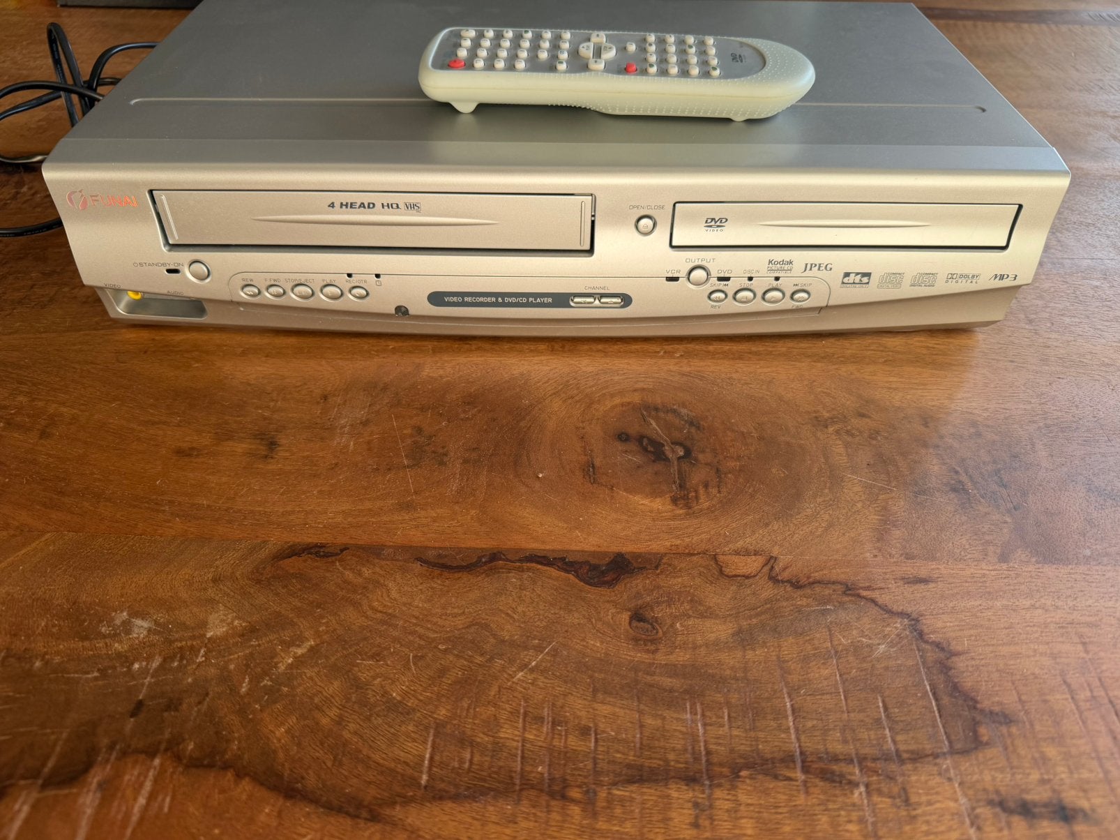Videorecorder/ dvd speler funai, Audio, Tv en Foto, Videospelers, Ophalen of Verzenden, Zo goed als nieuw