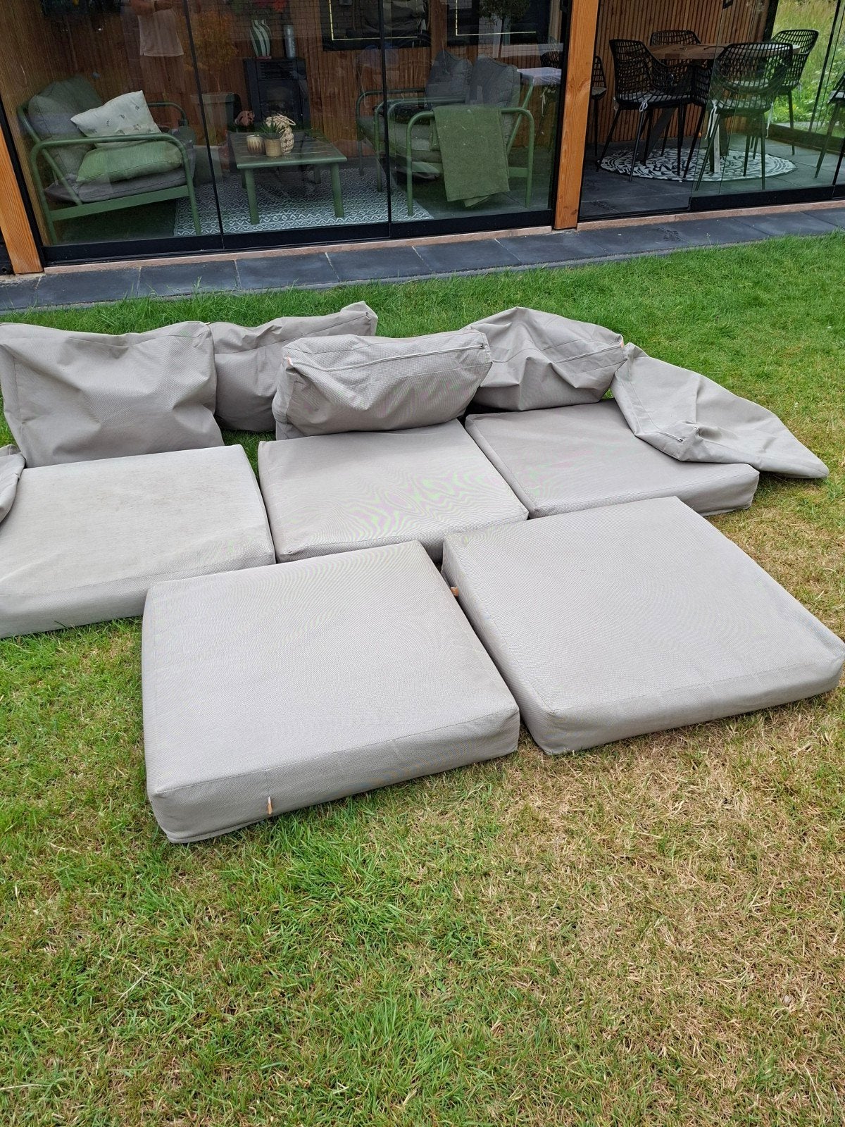 LIFE tuinkussens, Tuin en Terras, Ophalen