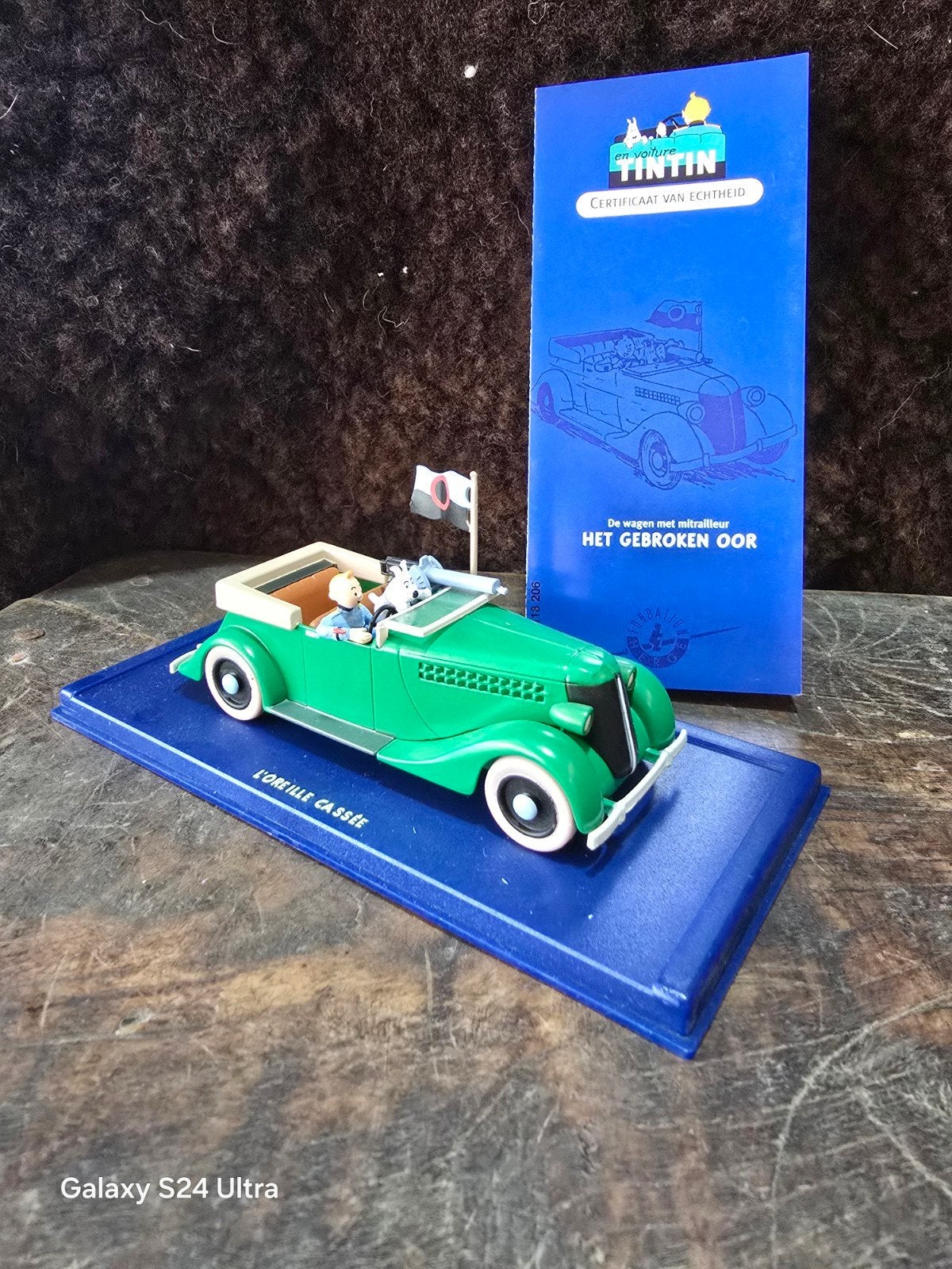 C30> Ford V8 phaeton) uit het Kuifje-album Het gebroken oor, Ophalen of Verzenden