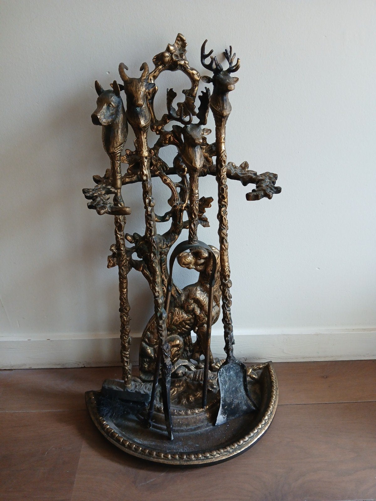 Antieke haardset met hertenkoppen, Ophalen, Koper