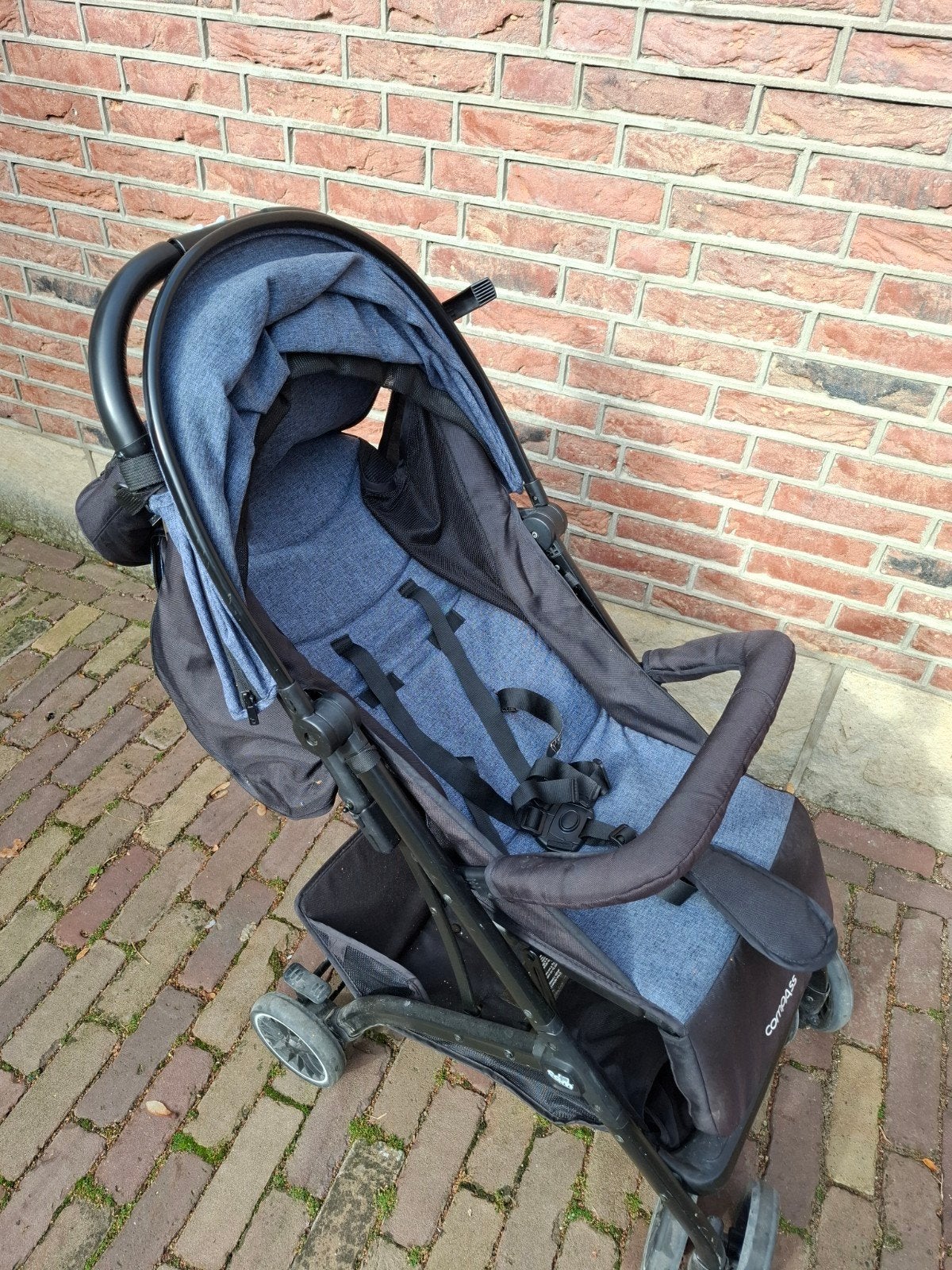 Compacte en opvouwbare kinderwagen - Ideaal voor reizen!, Ophalen, Gebruikt, Overige merken, Verstelbare rugleuning