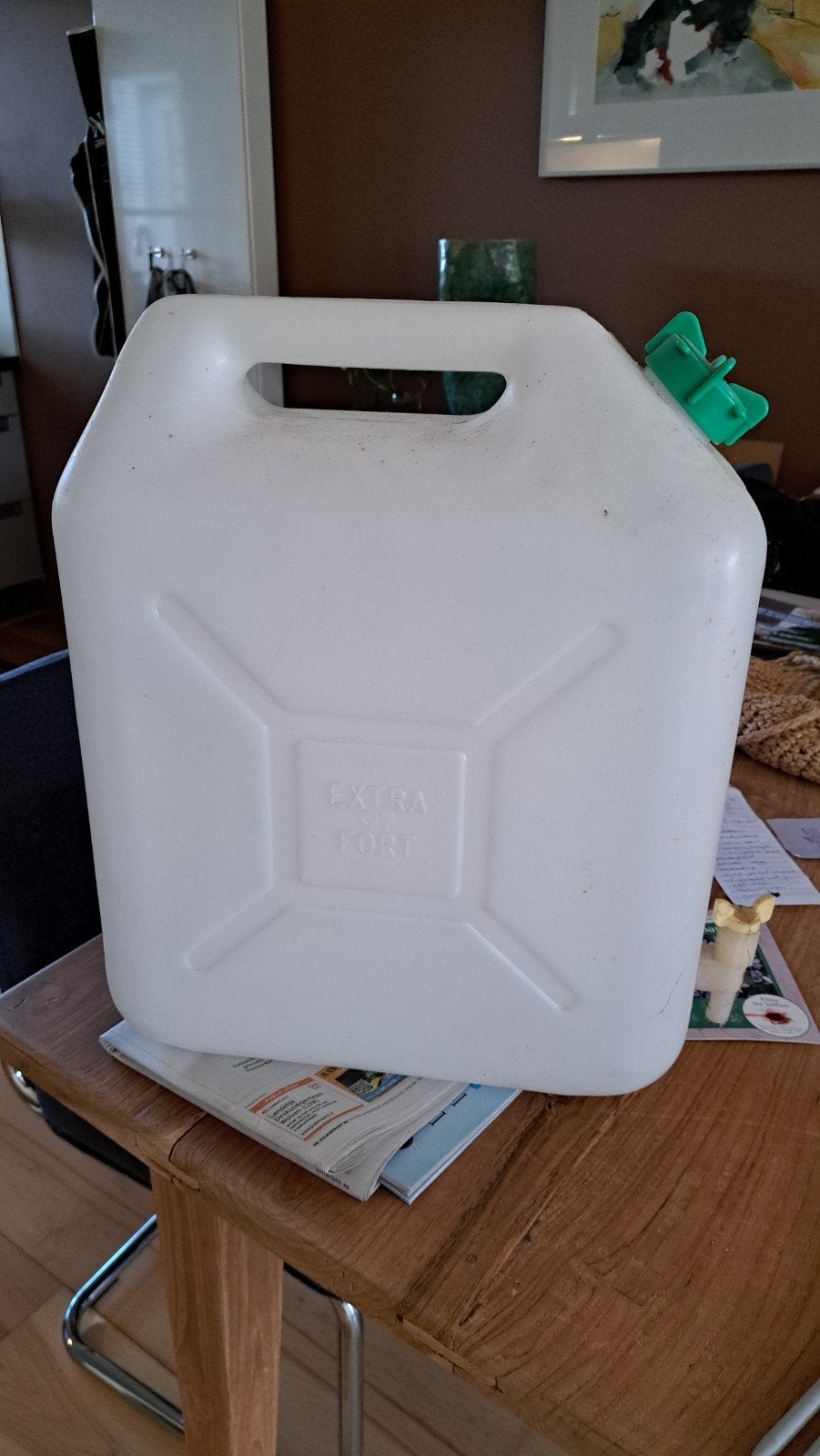 Witte jerrycan - 20 liter, Ophalen, Zo goed als nieuw
