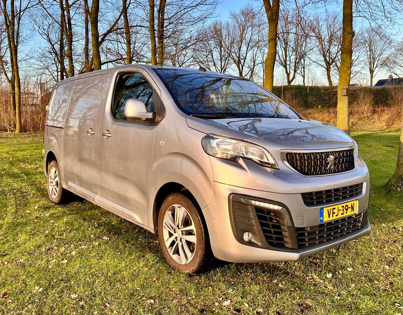 Peugot expert 2.0 blue hdi MARGE als nieuw luxe pakket, Particulier, Zilver of Grijs, Te koop, Peugeot