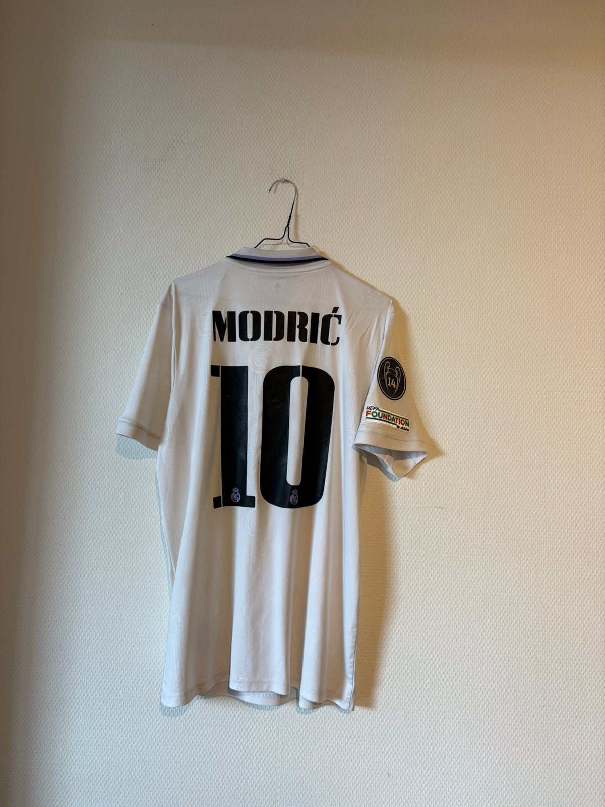 Modric, Real Madrid (2022-2023), Ophalen of Verzenden, Zo goed als nieuw, Buitenlandse clubs, Shirt