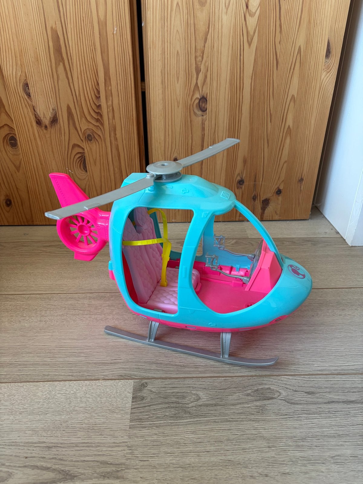 Barbie Helikopter - Roze en Blauw Speelgoed, Ophalen of Verzenden, Gebruikt, Meisje