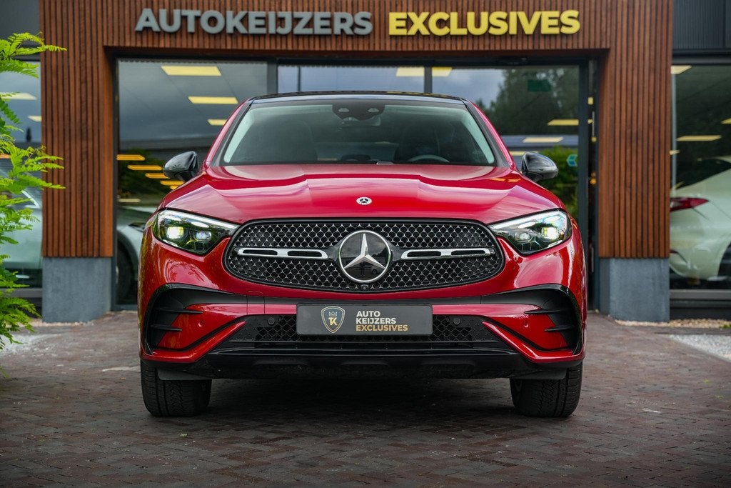 Mercedes-Benz GLC-klasse Coupé 400e 4MATIC AMG Line Schuifd, Auto's, Mercedes-Benz, Automaat, Gebruikt, 4 cilinders, Automatische klimaatregeling