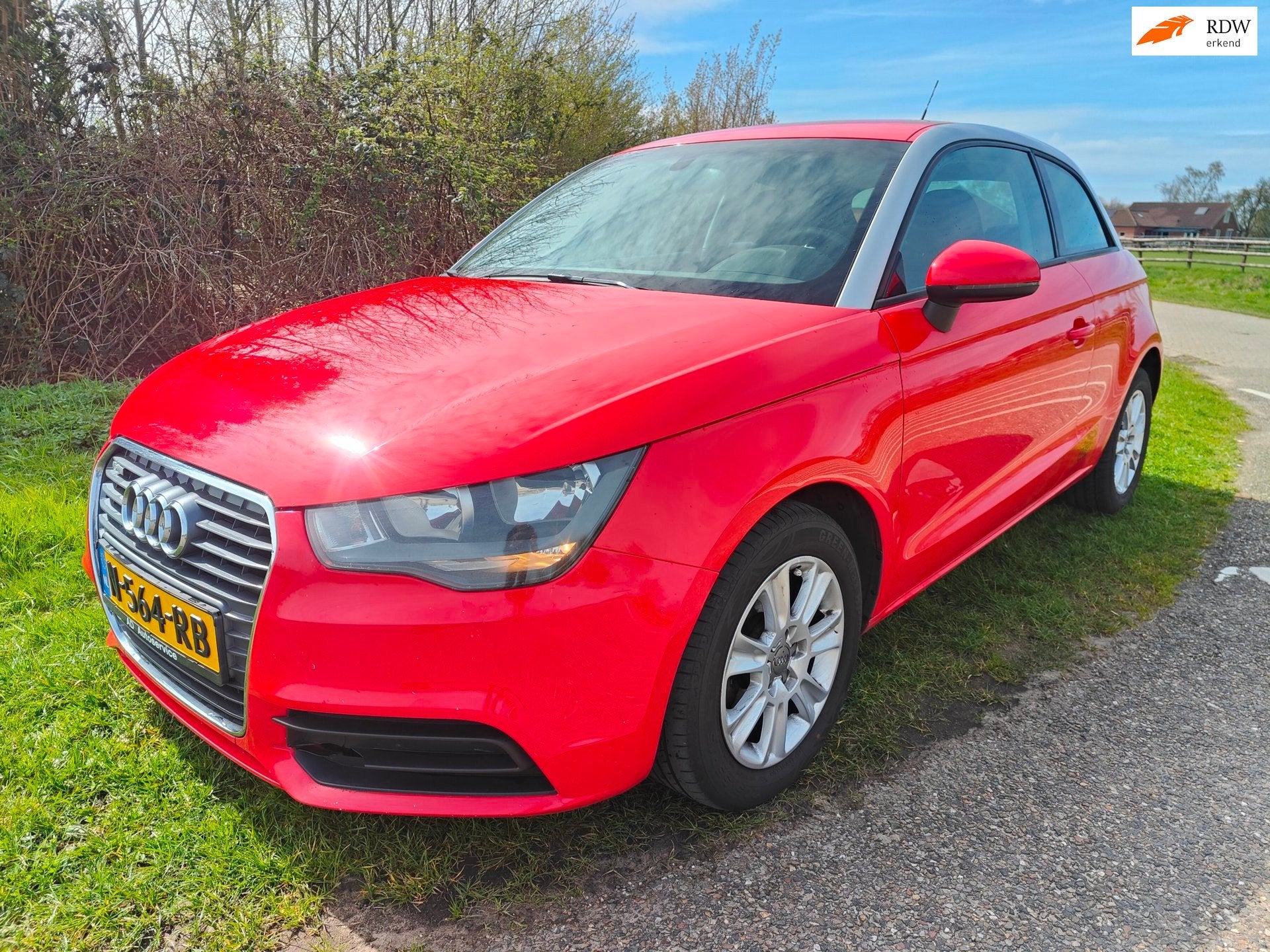 Audi A1 1.2 TFSI Attraction Pro Line, Voorwielaandrijving, Euro 5, 4 cilinders, 4 stoelen