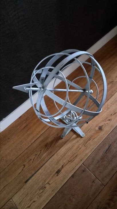 Metalen Zonnewijzer - Pijlbreedte 76cm, Hoog 70cm, Ophalen, Gebruikt