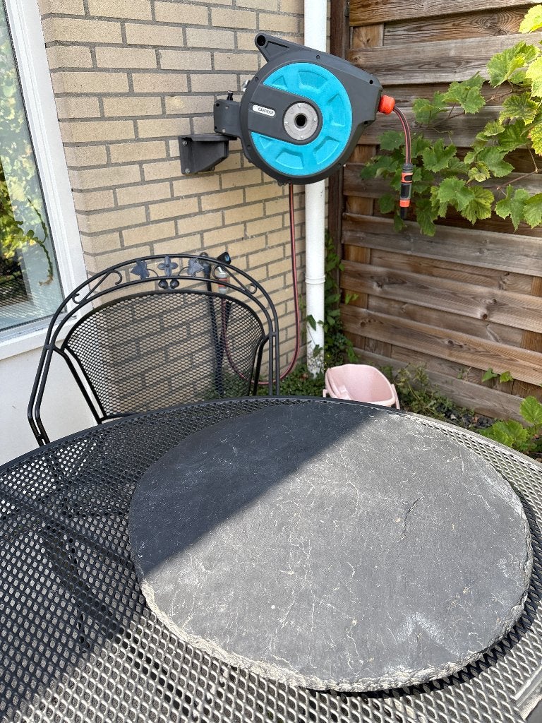 Ronde snij-/serveerplank van leisteen, Ophalen, Snij-/serveerplank, Zo goed als nieuw, Steen/keramiek