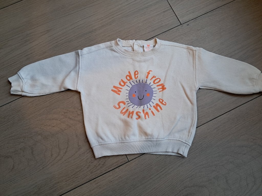 K309 Beige trui HEMA maat 80, Gebruikt, Ophalen of Verzenden, Hema, Truitje of Vestje