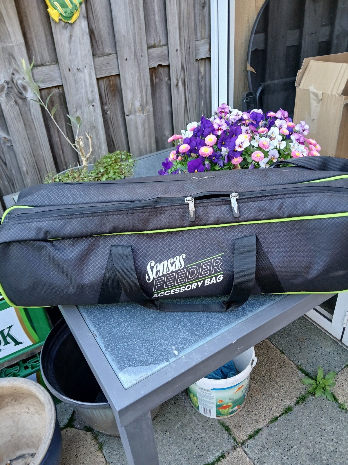 Sensas Feeder Accessory Bag - Hengelsport Tas, Ophalen of Verzenden, Zo goed als nieuw, Koffer of Tas