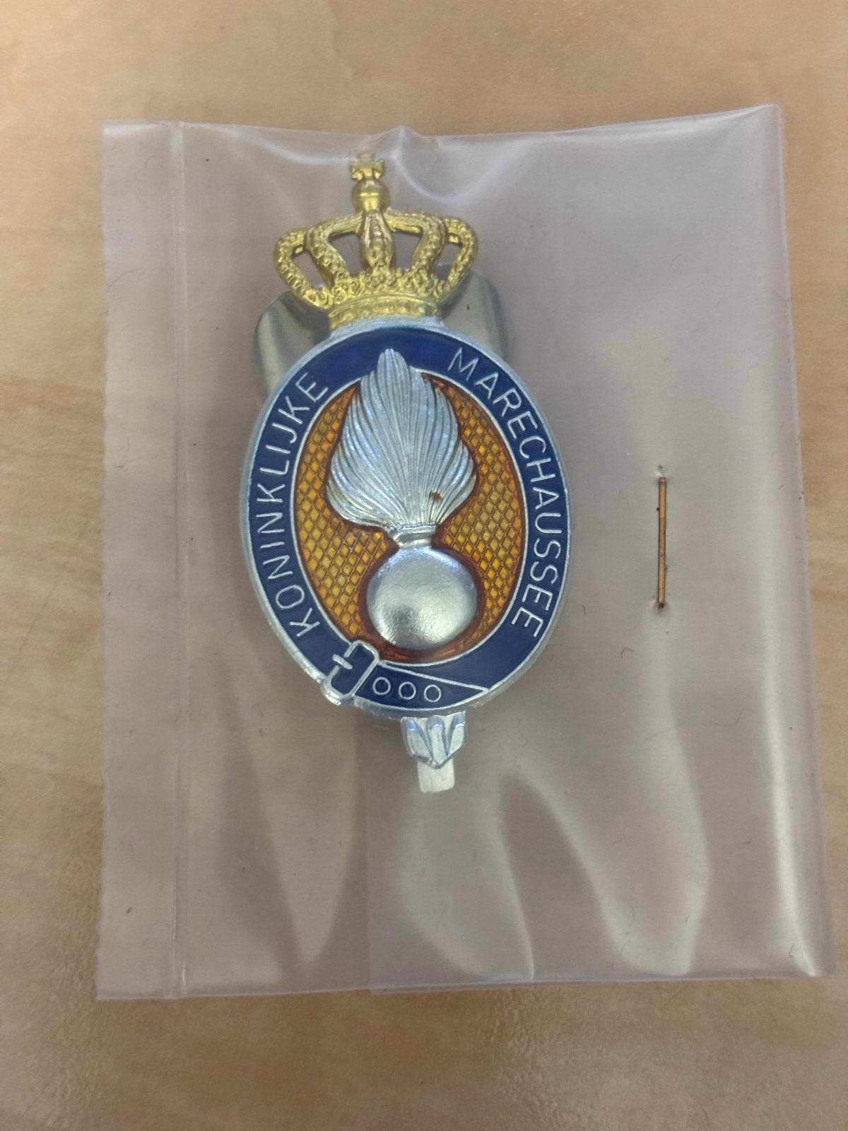 Baret embleem Koninklijke Marechaussee, Verzenden, Marechaussee, Nederland, Embleem of Badge
