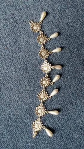 Floral silver pearl bracelet, Sieraden, Tassen en Uiterlijk, Armbanden, Ophalen of Verzenden, Zo goed als nieuw, Zilver, Overige materialen