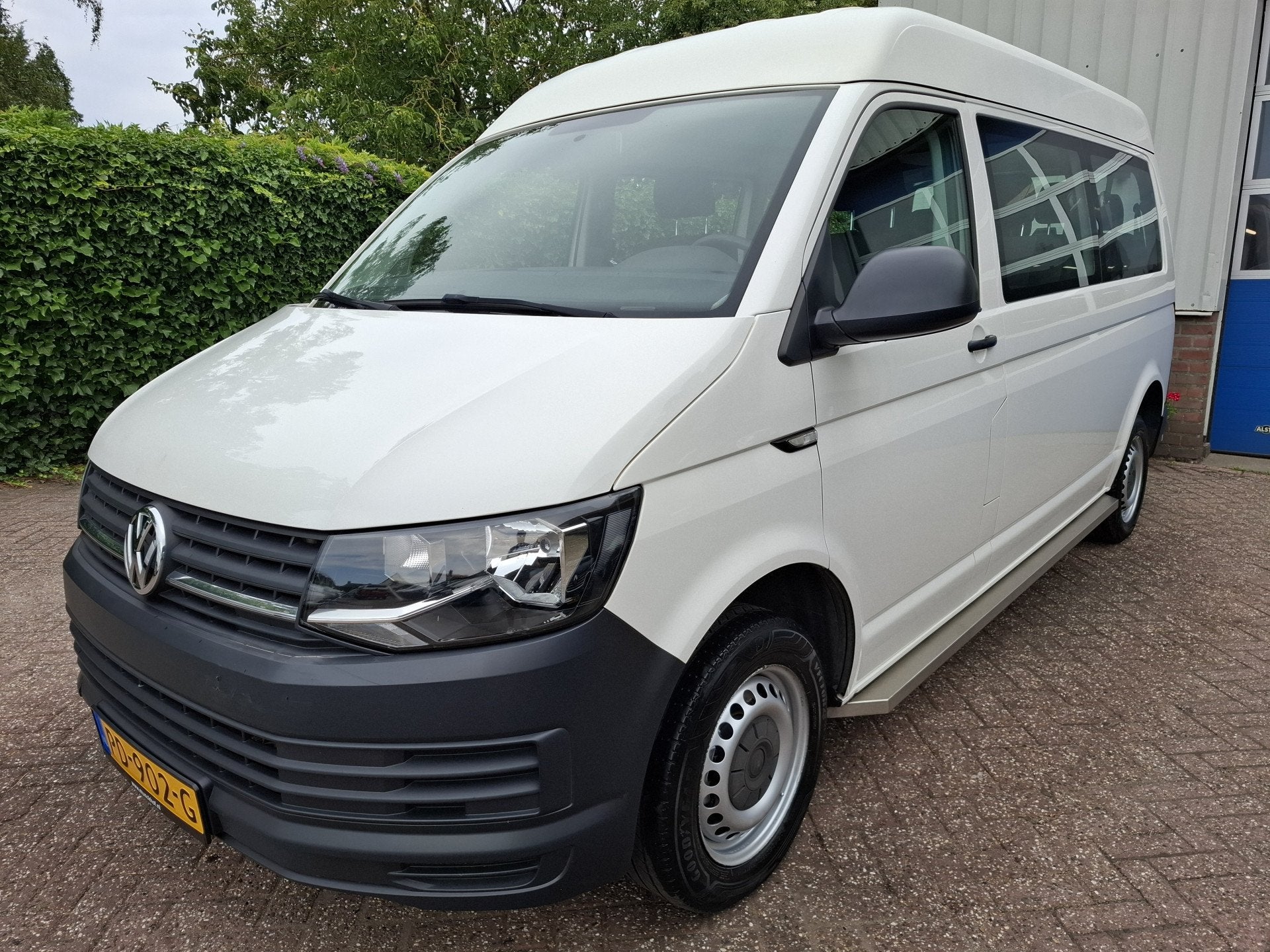 Volkswagen Transporter Kombi 2.0 TSI L2H2 17950.- INCL BTW 9, Stof, Gebruikt, Euro 6, 2500 kg