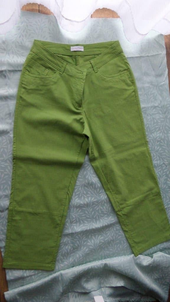 Driekwart appel groene broek mt 38/40 z.g.a.n., Maat 38/40 (M), Charles Vogele, Ophalen of Verzenden, Zo goed als nieuw