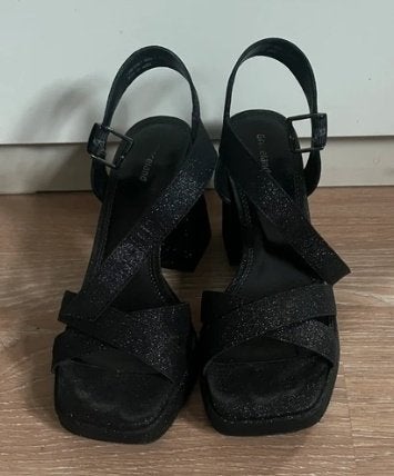 Sandalen met hak, Ophalen of Verzenden, Zo goed als nieuw, Zwart, Sandalen of Muiltjes