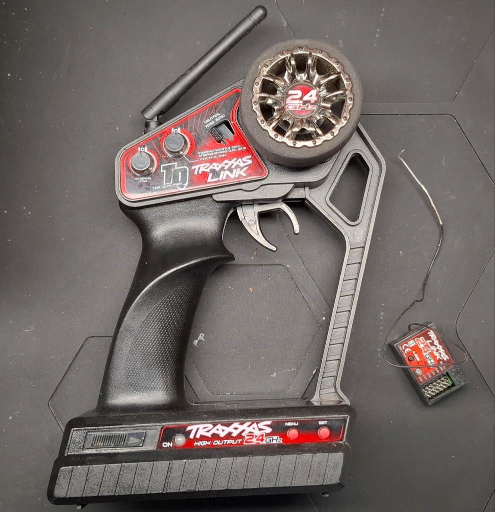 Traxxas TQ 2.4 GHz RC Zender en Ontvanger Set, Hobby en Vrije tijd, Modelbouw | Radiografisch | Auto's, Gebruikt, Onderdeel, Overige schalen