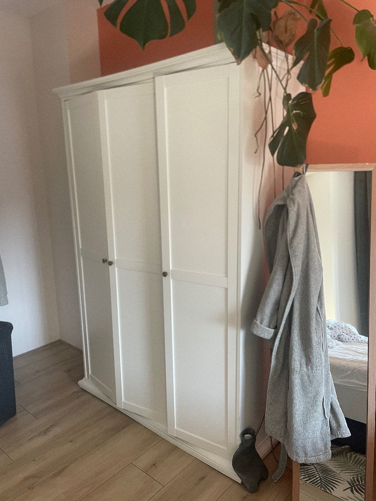 Grote witte kledingkast, Huis en Inrichting, Kasten | Kledingkasten, Gebruikt, 100 tot 150 cm, 200 cm of meer, 50 tot 75 cm