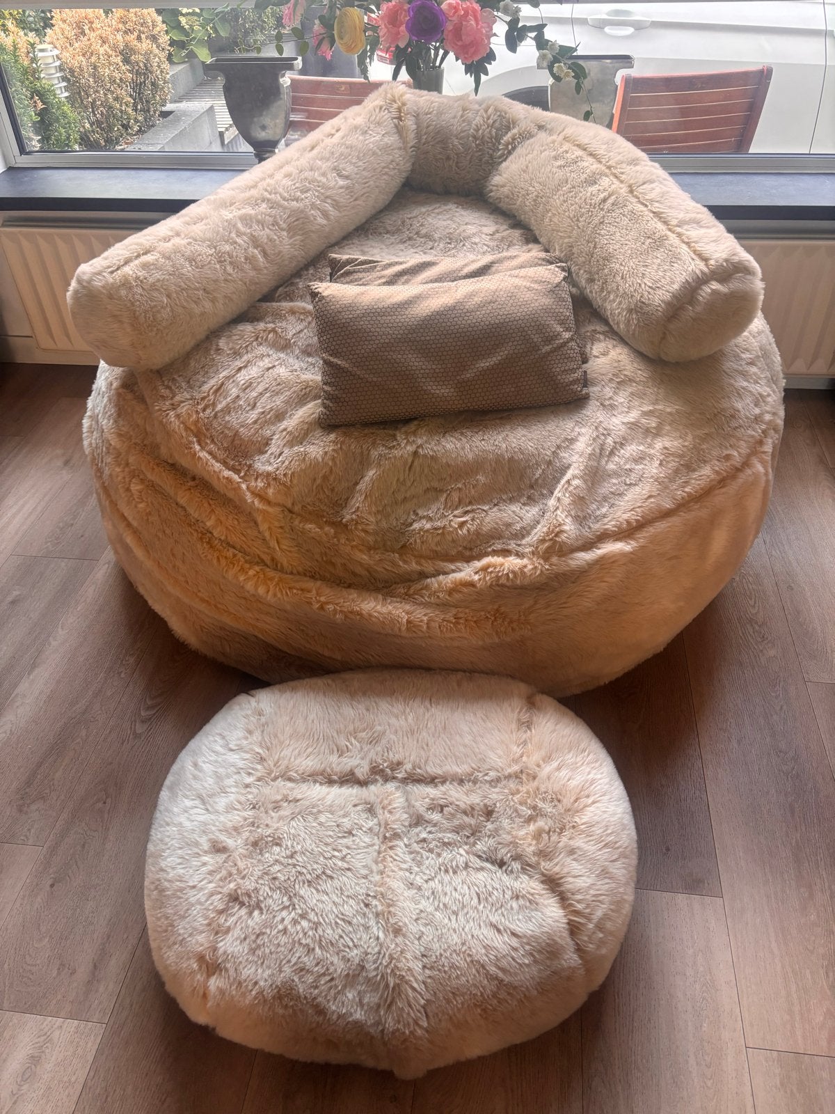 Zitzak en Voetenbank Lounge Pug, Ophalen of Verzenden, Zo goed als nieuw, Beige, Zitzak