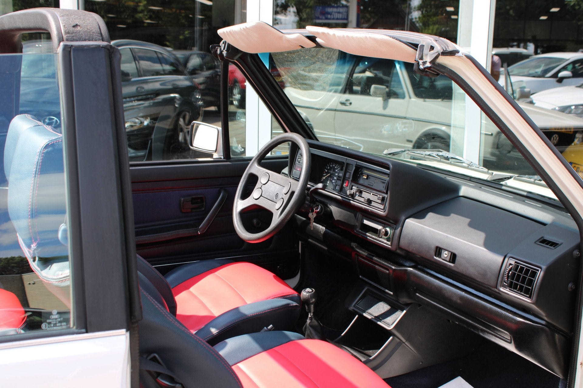 Volkswagen Golf 1.6 Karmann cabrio (bj 1987), foto 12