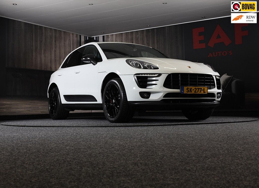 Porsche Macan 2.0 / Luchtvering / Camera / Cruise Control /, Auto's, Porsche, Automaat, Gebruikt, 4 cilinders, Wit