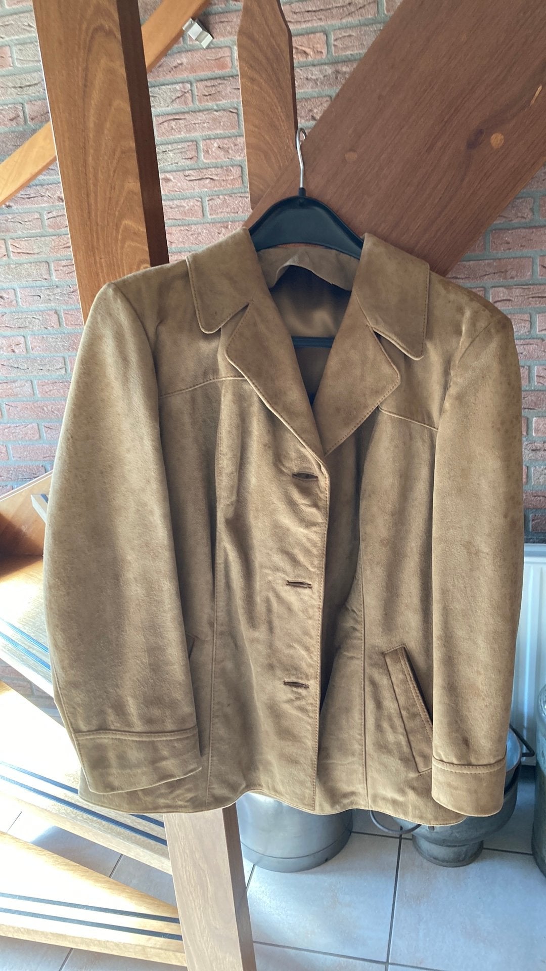 Swede jas 44/46, Ophalen of Verzenden, Zo goed als nieuw, Maat 46 (S) of kleiner, Beige