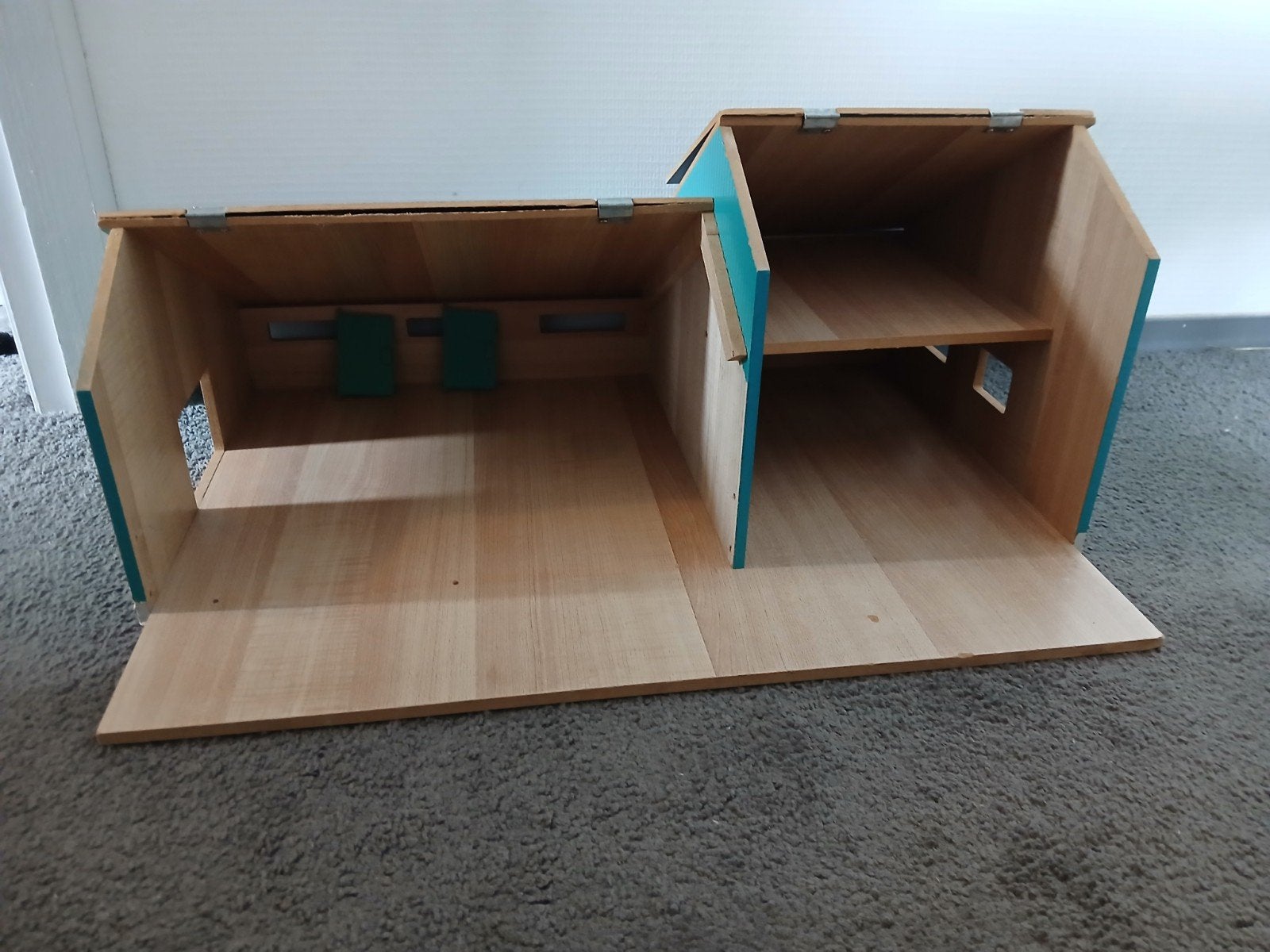 Kids globe stal met landbouwloods, Ophalen, Gebruikt, Meubelstuk of Keukentje