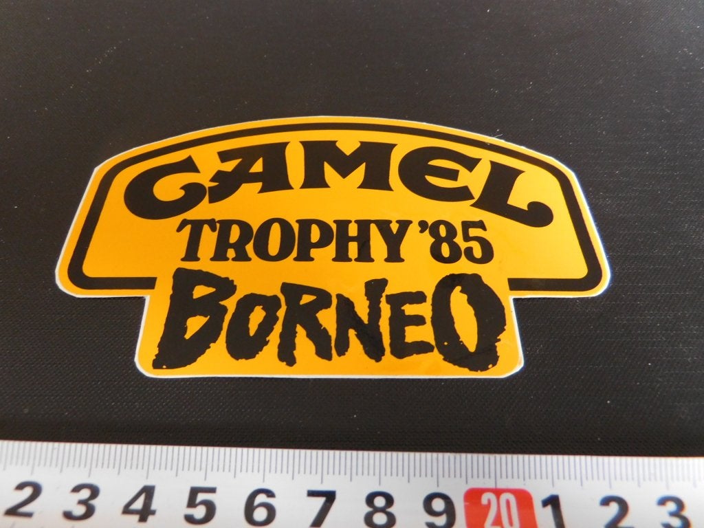 sticker CAMEL Trophy 1985  BORNEO  AE565, Verzamelen, Ophalen of Verzenden, Zo goed als nieuw