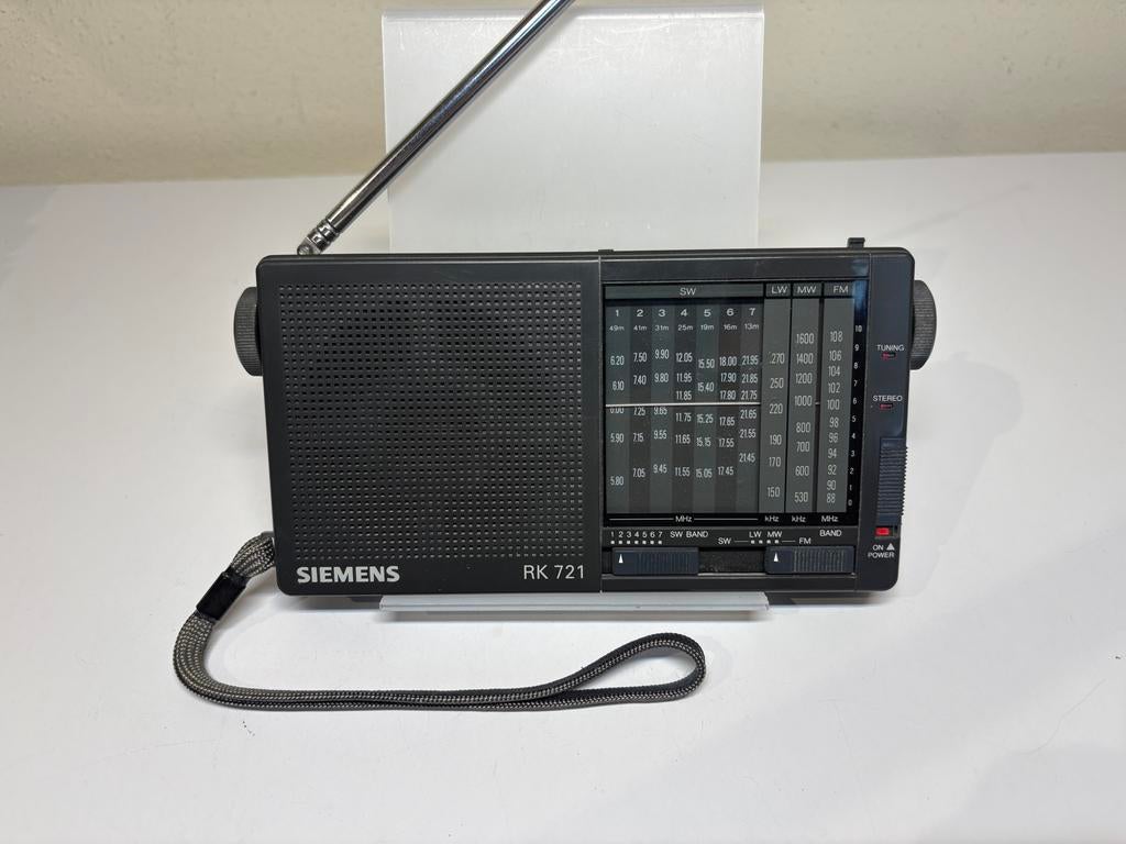 Siemens RK 721 Draagbare Wereldontvanger Radio, Audio, Tv en Foto, Radio's, Ophalen of Verzenden, Zo goed als nieuw, Wereldontvanger