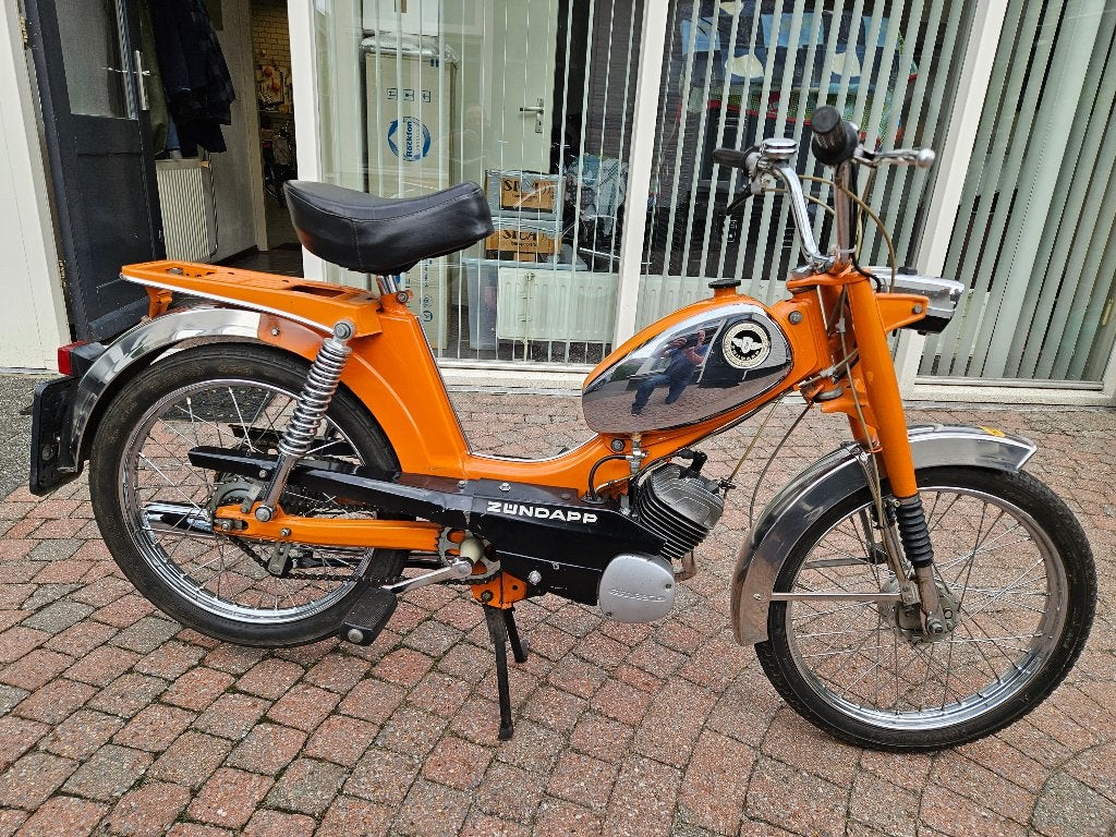 Zundapp Automaat Oranje 1974, Ophalen, Gebruikt, Overige modellen, Maximaal 45 km/u