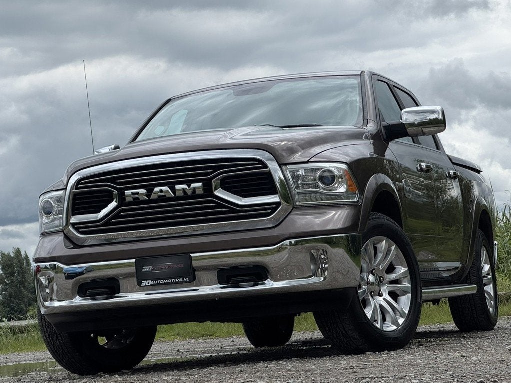 Dodge Ram 1500 LONGHORN 5.7L V8, 1E EIG, LAGE BIJTELLING, LU, Auto's, Dodge, Automaat, 5654 cc, Bruin, Leder