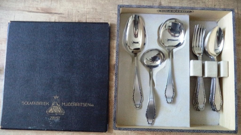 Sola massief vintage bestekset, Antiek en Kunst, Antiek | Bestek, Ophalen of Verzenden