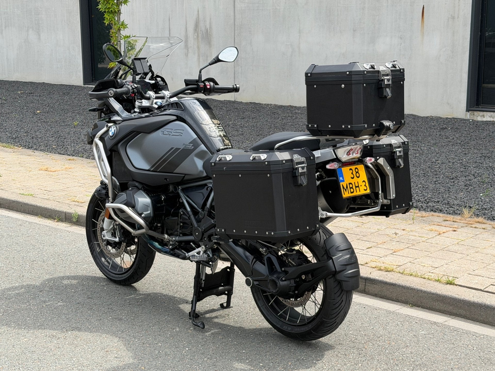 BMW All-Road R 1250 GS Adventure Triple Black 2024 Alle opti, Motoren, Motoren | BMW, 1254 cc, Bedrijf, Handvatverwarming, Meer dan 35 kW