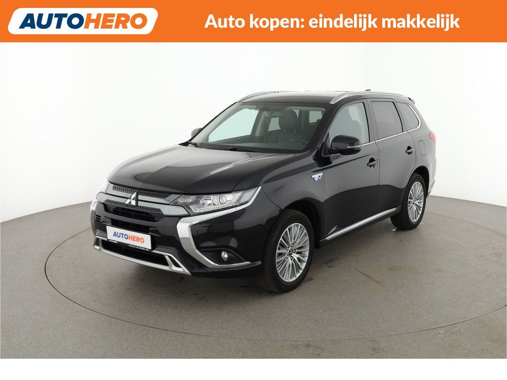 Mitsubishi Outlander 2.4 PHEV Spirit 4WD | DB99606 |, Auto's, Mitsubishi, Automaat, 4 cilinders, Zwart, Bedrijf